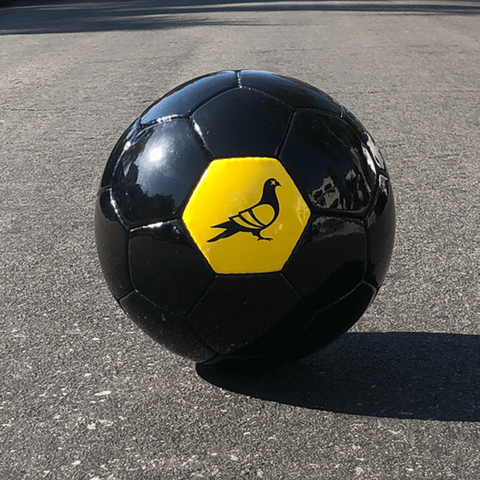 Calle's 'Wiz' Street Soccer Ball