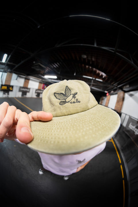 We Come in Peace Hat - Green